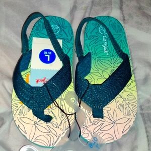 Boys sandals size 9/10